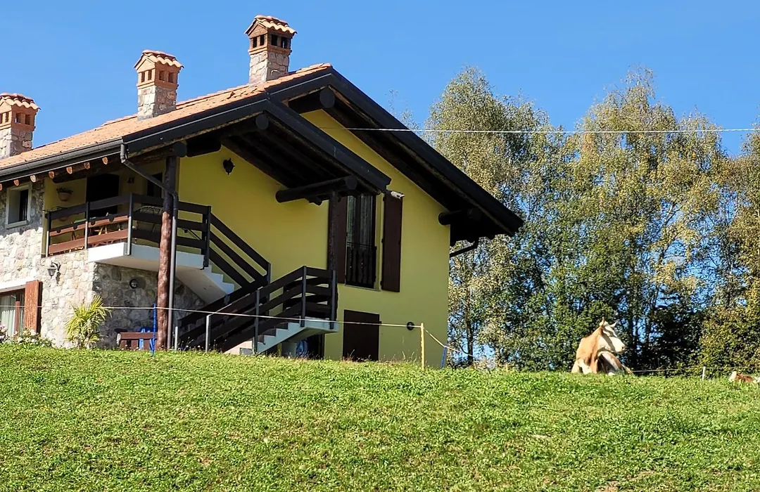 Cinque Abeti Agrialloggio Mountain Lake Iseo Hospitality-1