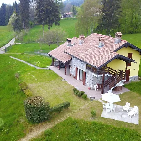 Cinque Abeti Agrialloggio Mountain Lake Iseo Hospitality-3